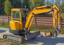 Compact Excavator Competent Operator